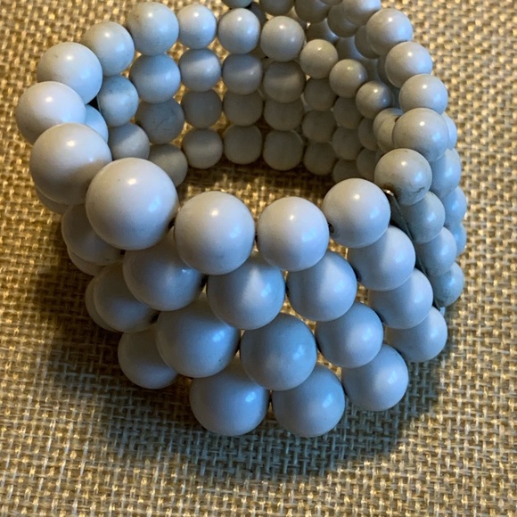 Vintage bracelet, great for clubs with black lights. 1960’s - Picture 2 of 7